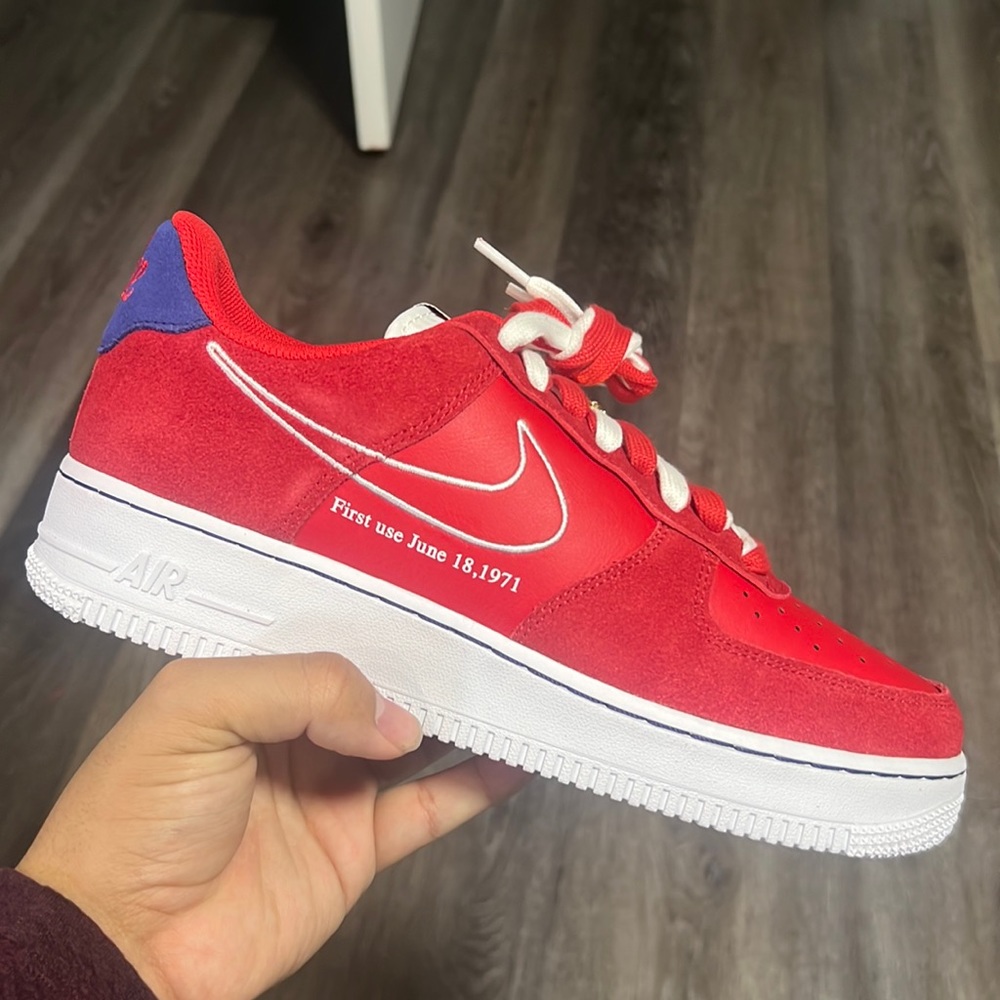 Nike First Use Air Force 1 University Red